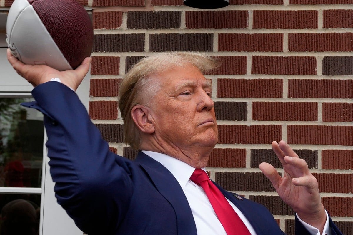 Countdown to Kickoff: Donald Trump's Surprising Appearance at the Epic Chiefs vs. Eagles Showdown!