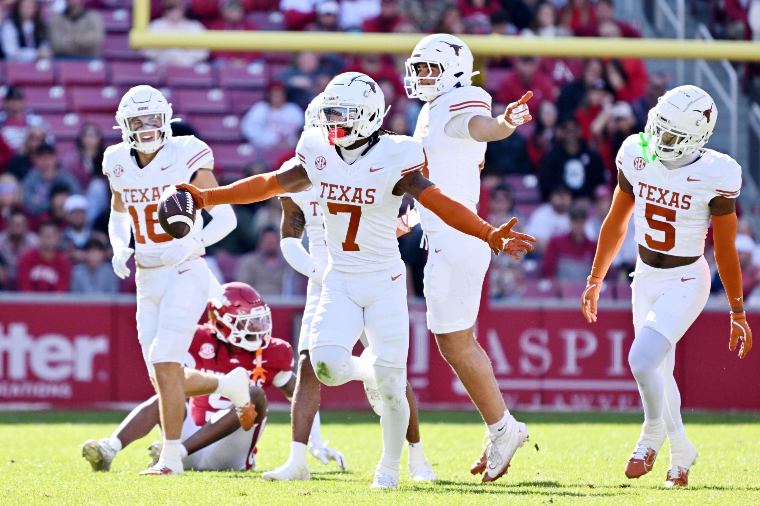 Commanders Fortify the Line: Game-Changing Pass-Catchers Join Forces with Jayden Daniels!
