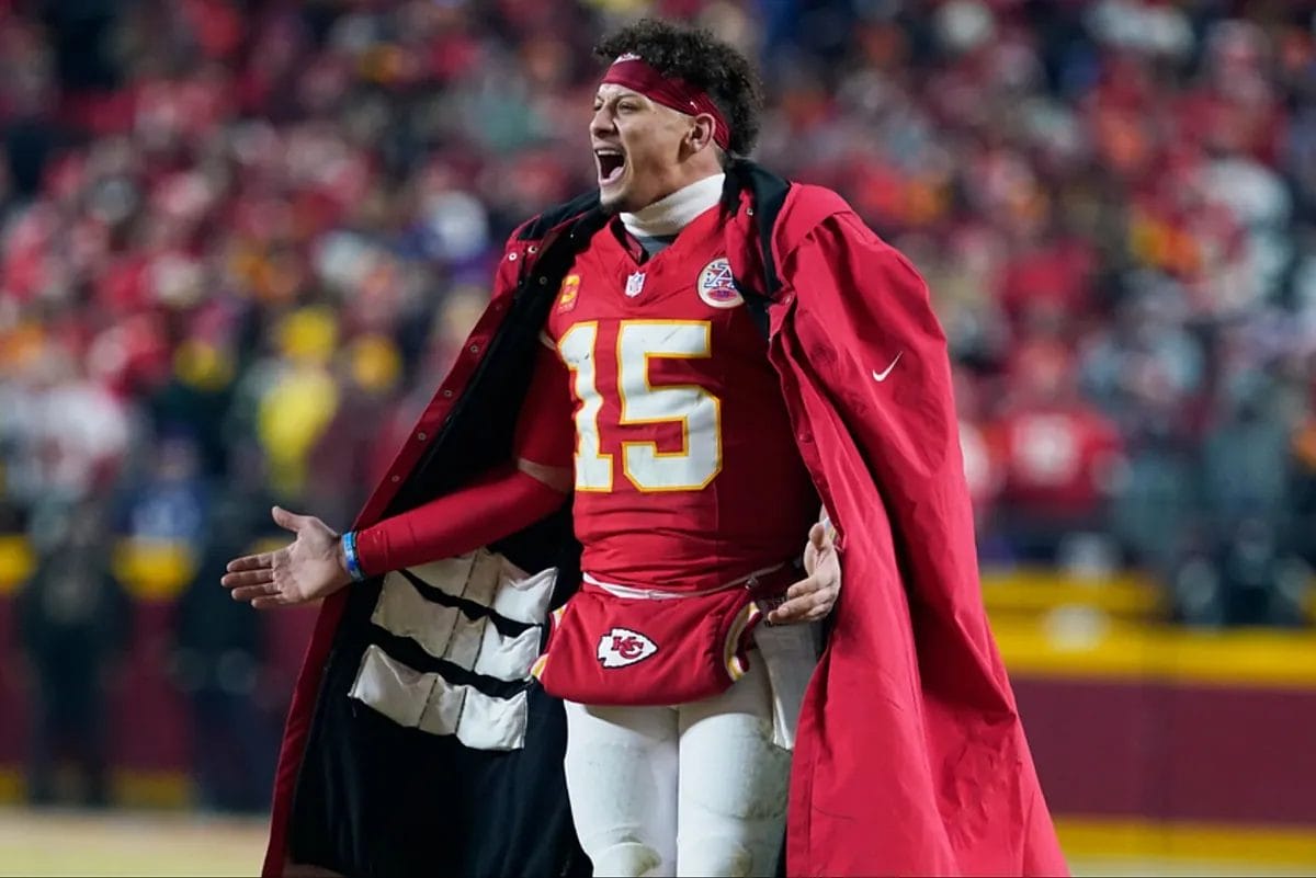 Manning Prepares for Clash: Chiefs Dubbed NFL's Fearsome 'Bully'!