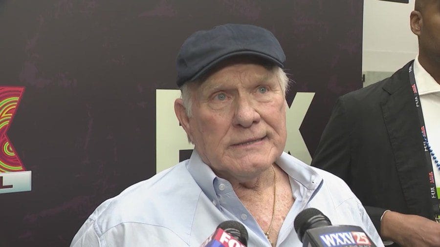 Unveiling the Future: Terry Bradshaw’s Bold Insights on Patrick Mahomes’ Unveiling the Future: Terry Bradshaw’s Bold Insights on Patrick Mahomes’ Legacy Before SB LIX!