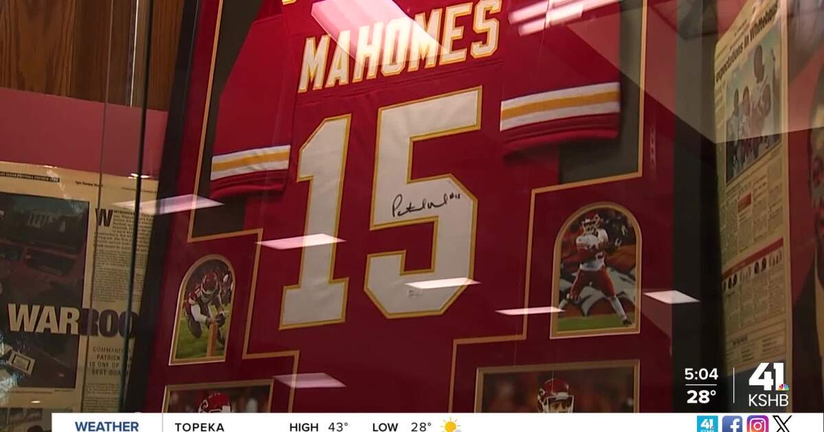 Unveiling the Hero: Patrick Mahomes Faces the Ultimate Hometown Showdown!