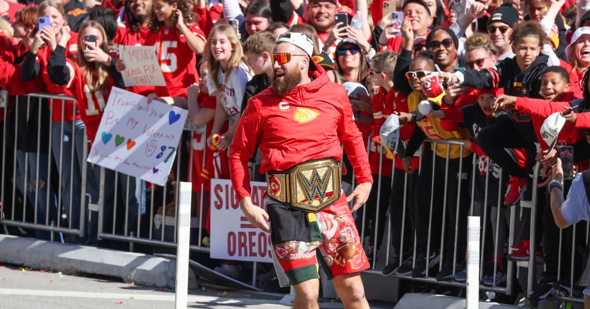 Epic Showdown: WWE Superstar Draws Shocking Parallels Between Chiefs and John Cena!