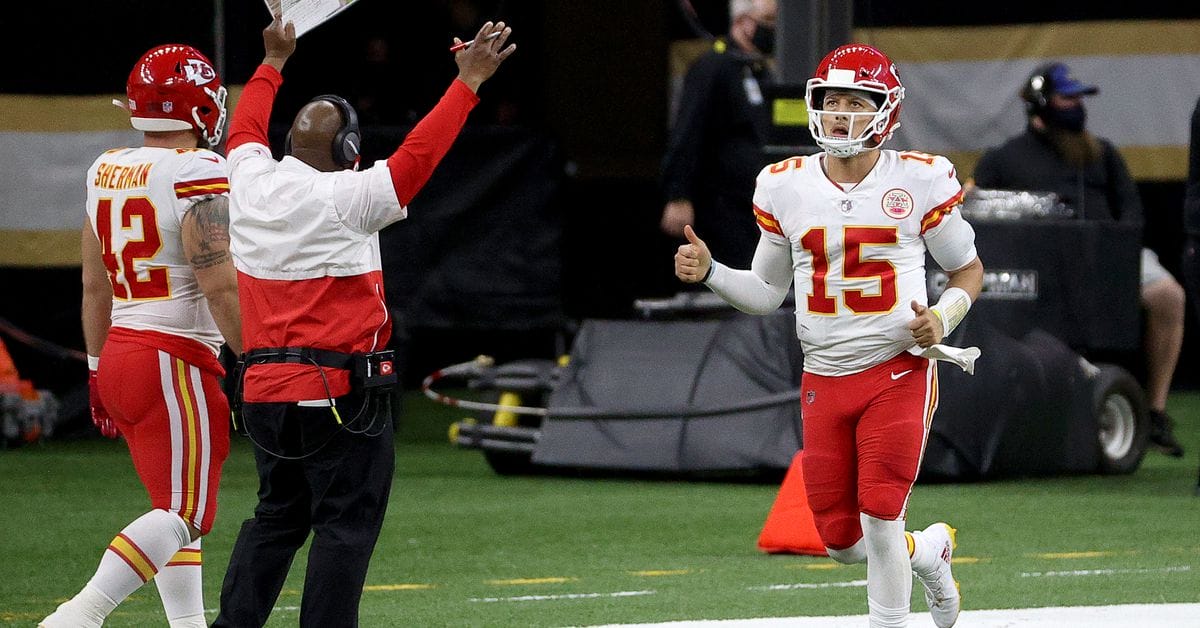 Chiefs Alert: Could Patrick Mahomes Rediscover His 2020 Magic and Ignite a Championship Run?