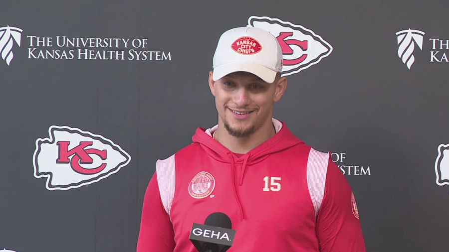 Patrick Mahomes Reveals Shocking Insights on Travis Kelce's Future and the Offense's Unfolding Destiny!