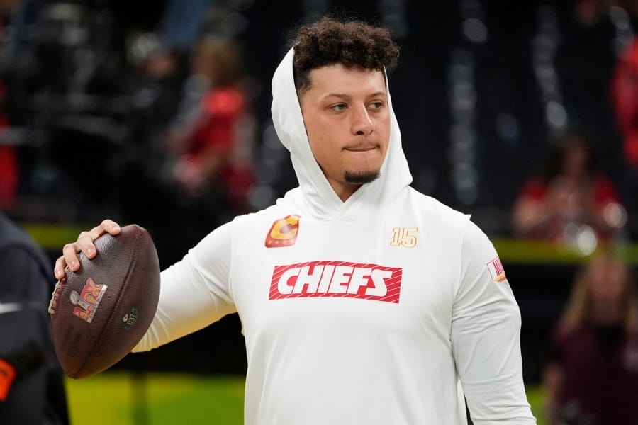 Patrick Mahomes Unveils Secrets of the Evolving Chiefs Offense Before a High-Stakes Preseason Showdown!