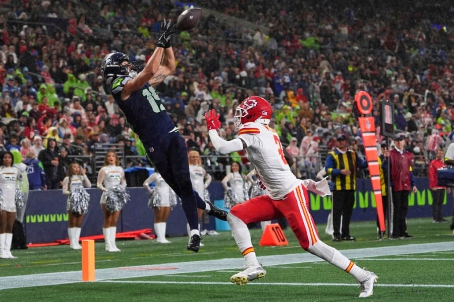 Seattle Seahawks Triumph in Heart-Pounding Preseason Clash Against Kansas City