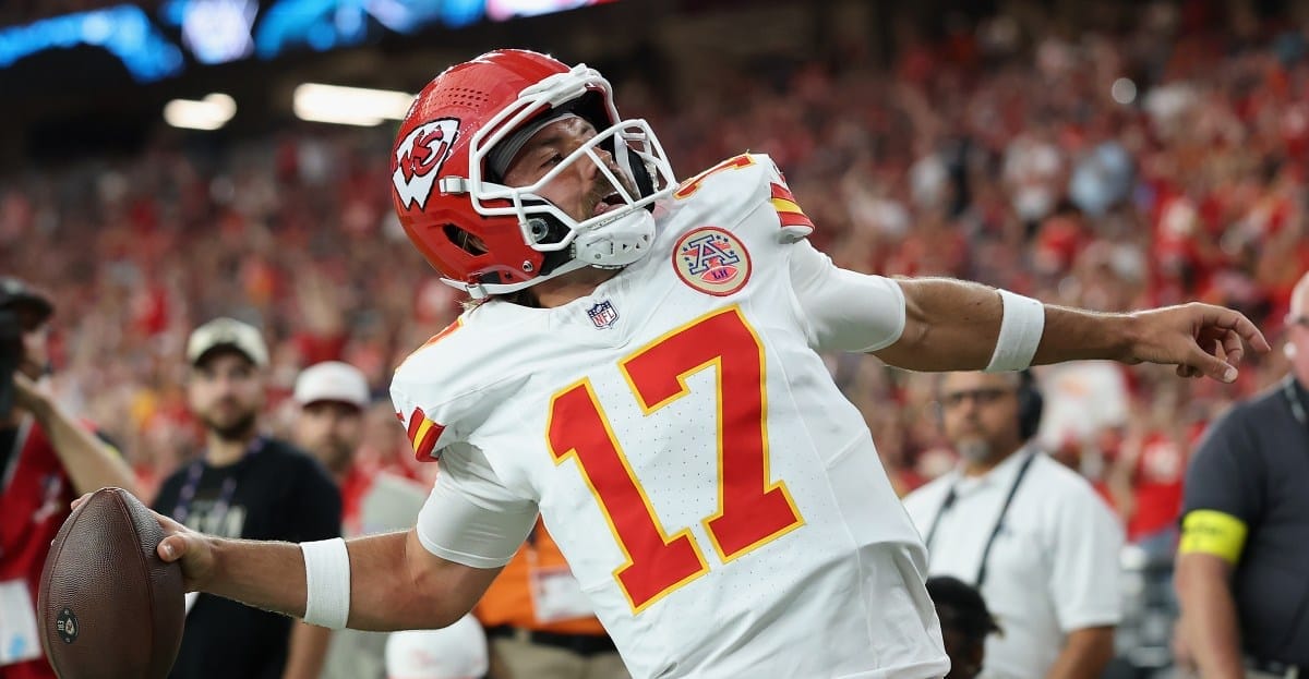 Unveiling the Silver Lining: Andy Reid and Gardner Minshew Reflect on a Heart-Pounding Seahawks Defeat!
